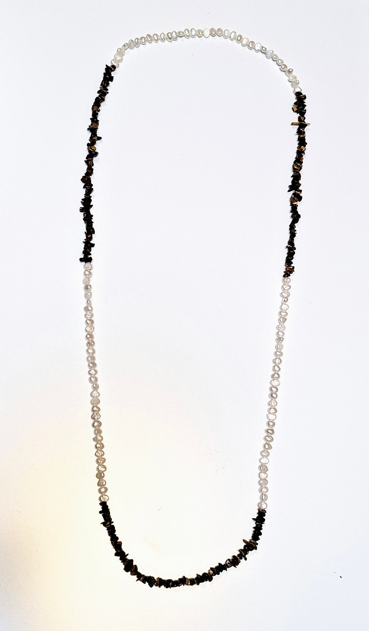 Tigerauge und Süßwasserperlen lange Halskette