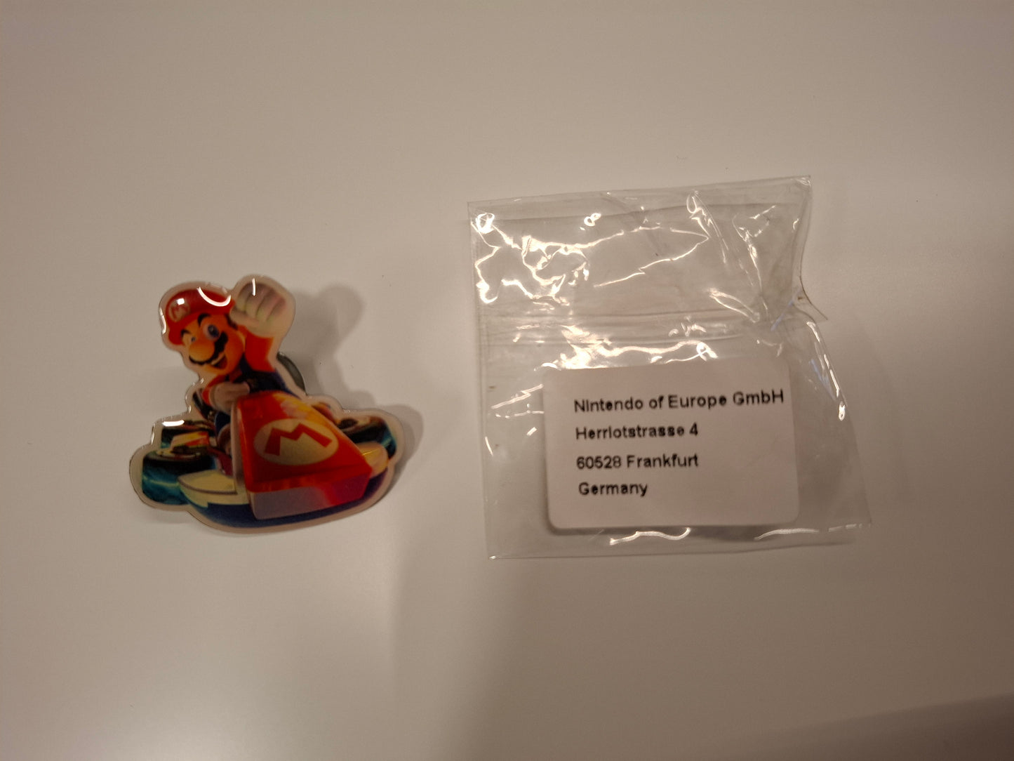 Super Mario Pin