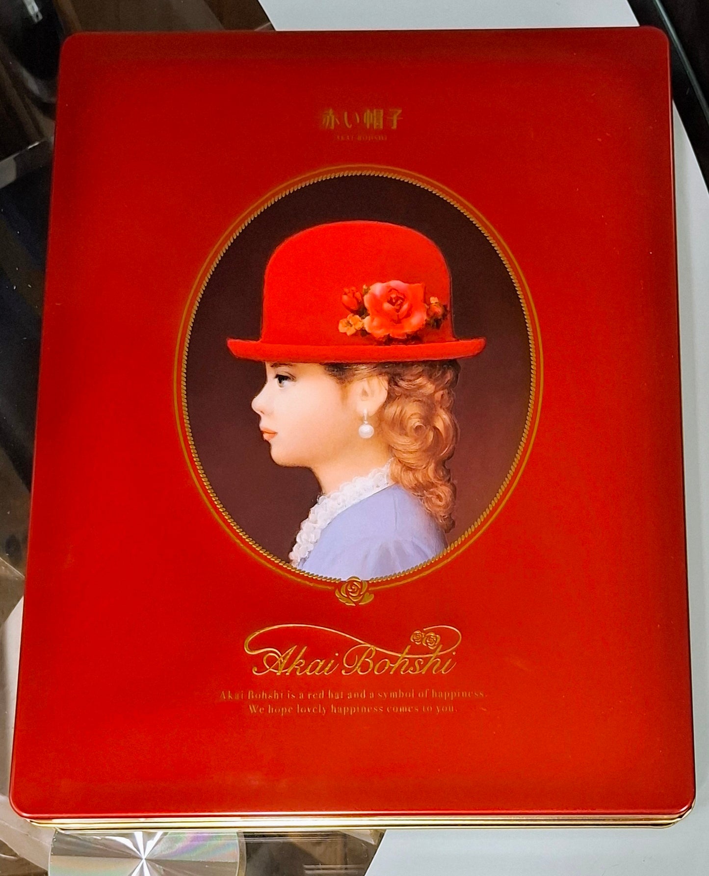 Keksdose mit Mädchenportrait