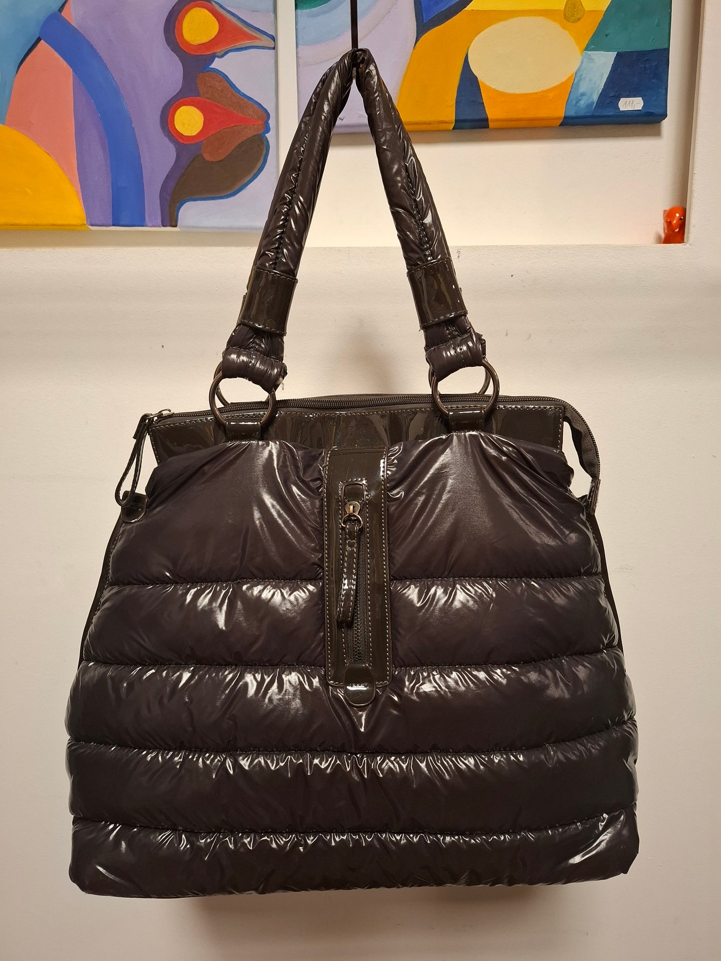 Gepolsterte Handtasche