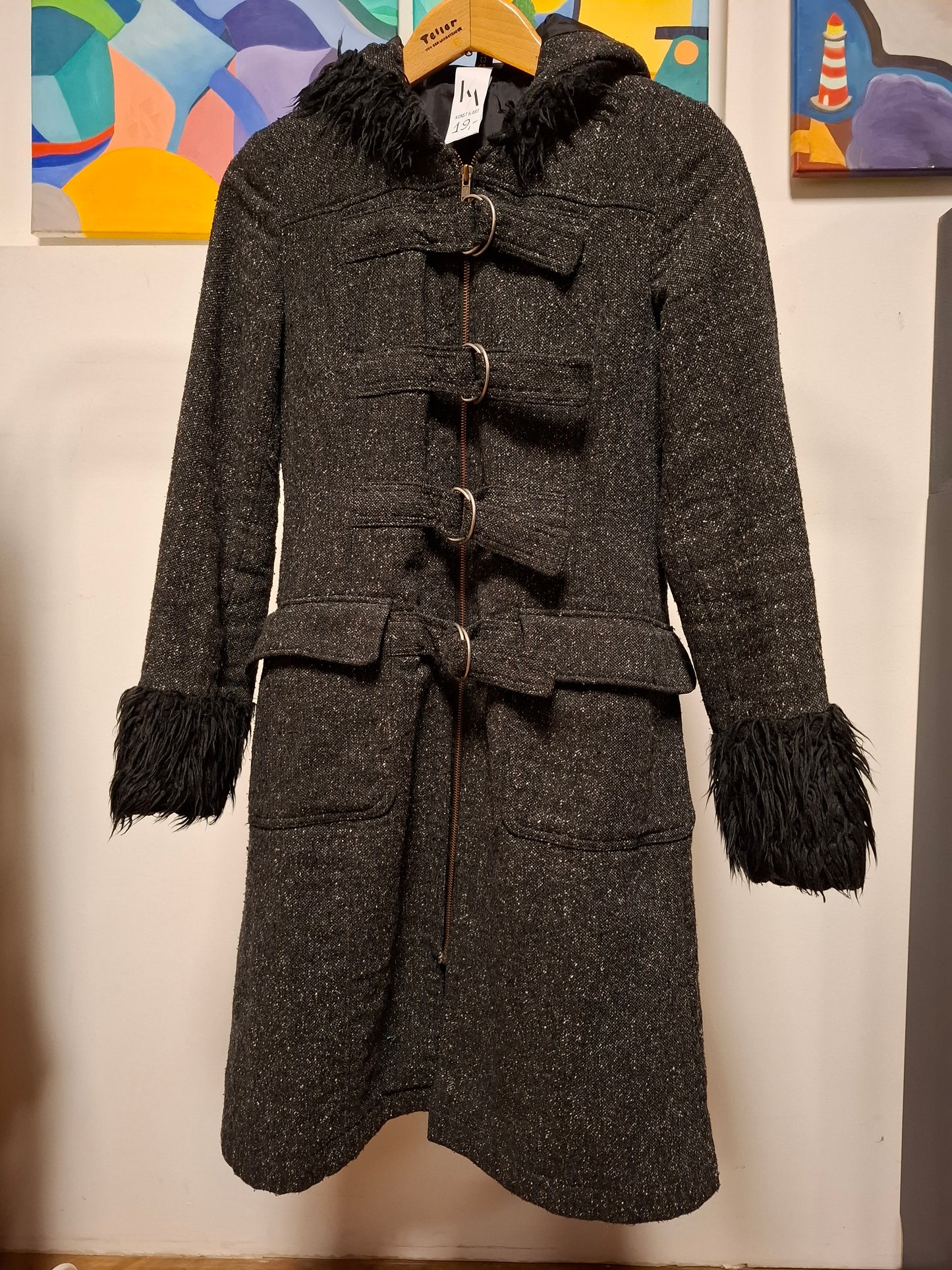 Mantel mit Kapuze und flauschigen Bündchen Gr. 36