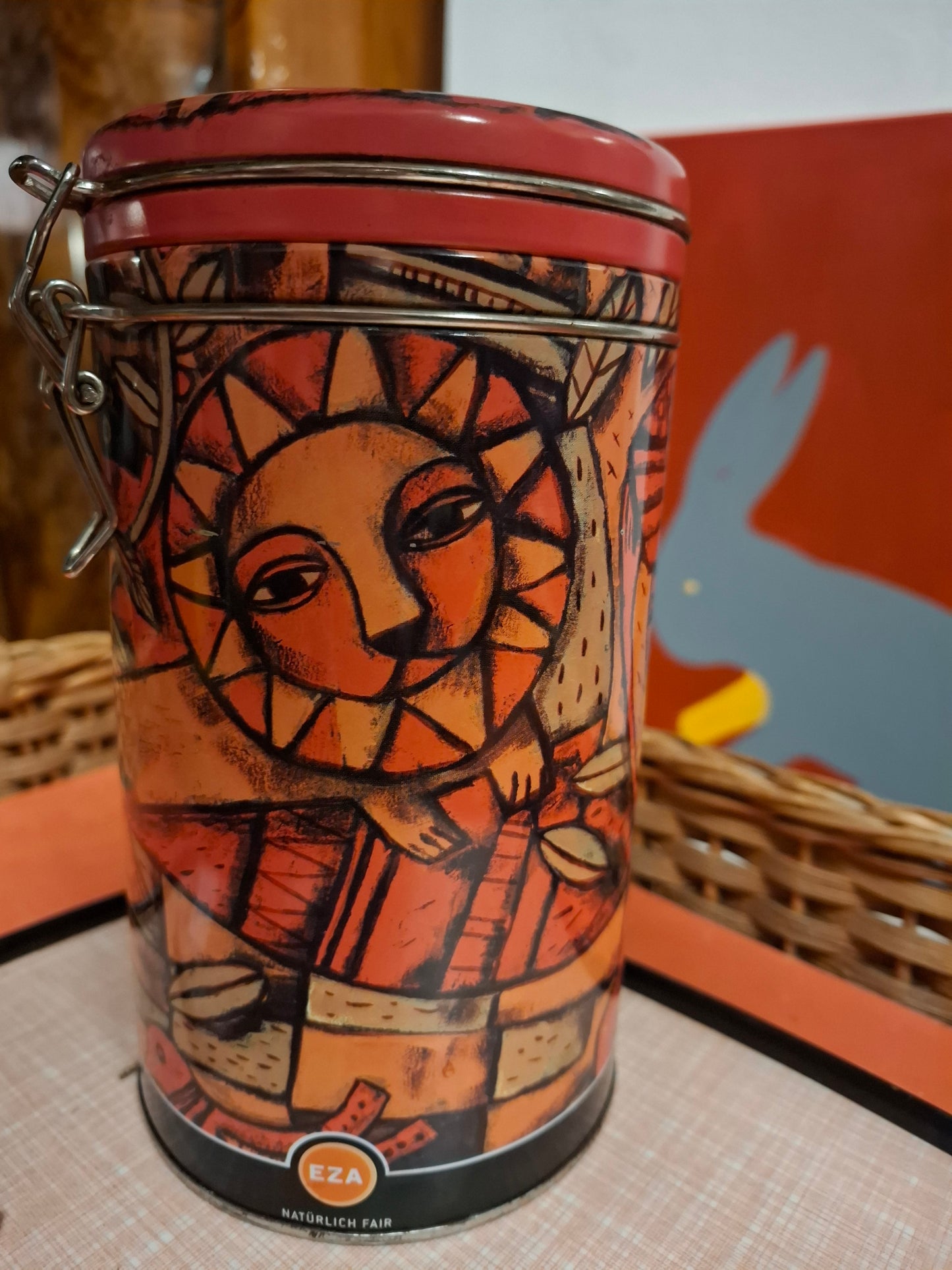 Kaffeedose mit Löwe