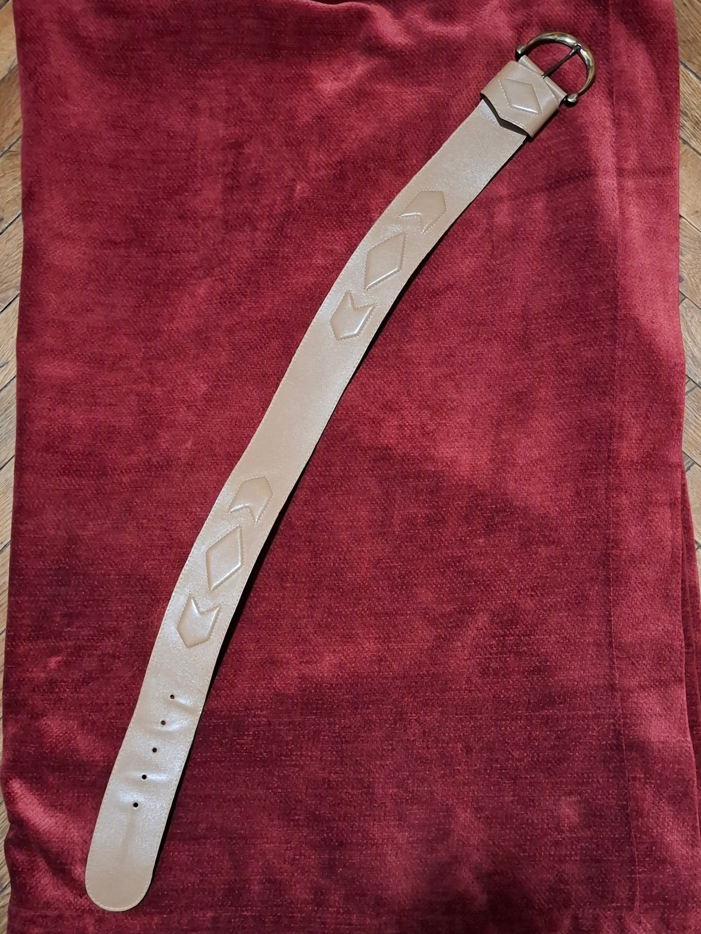 Breiter Taillengürtel aus Leder