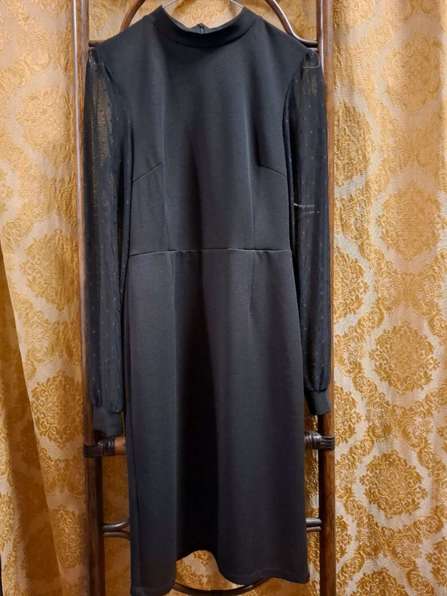 Schwarzes Kleid von Anna Field XS