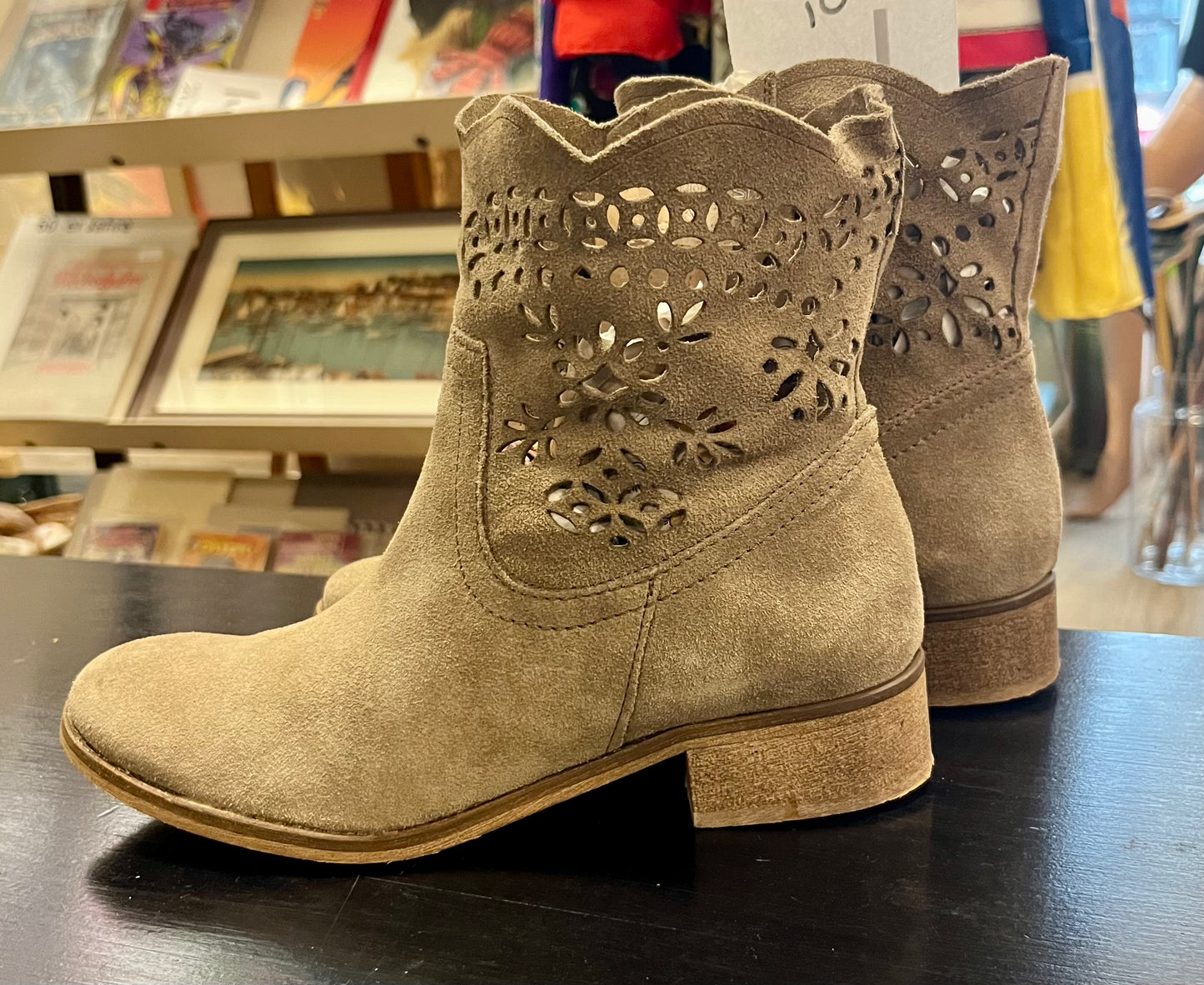 Stiefeletten aus Wildleder Gr. 37