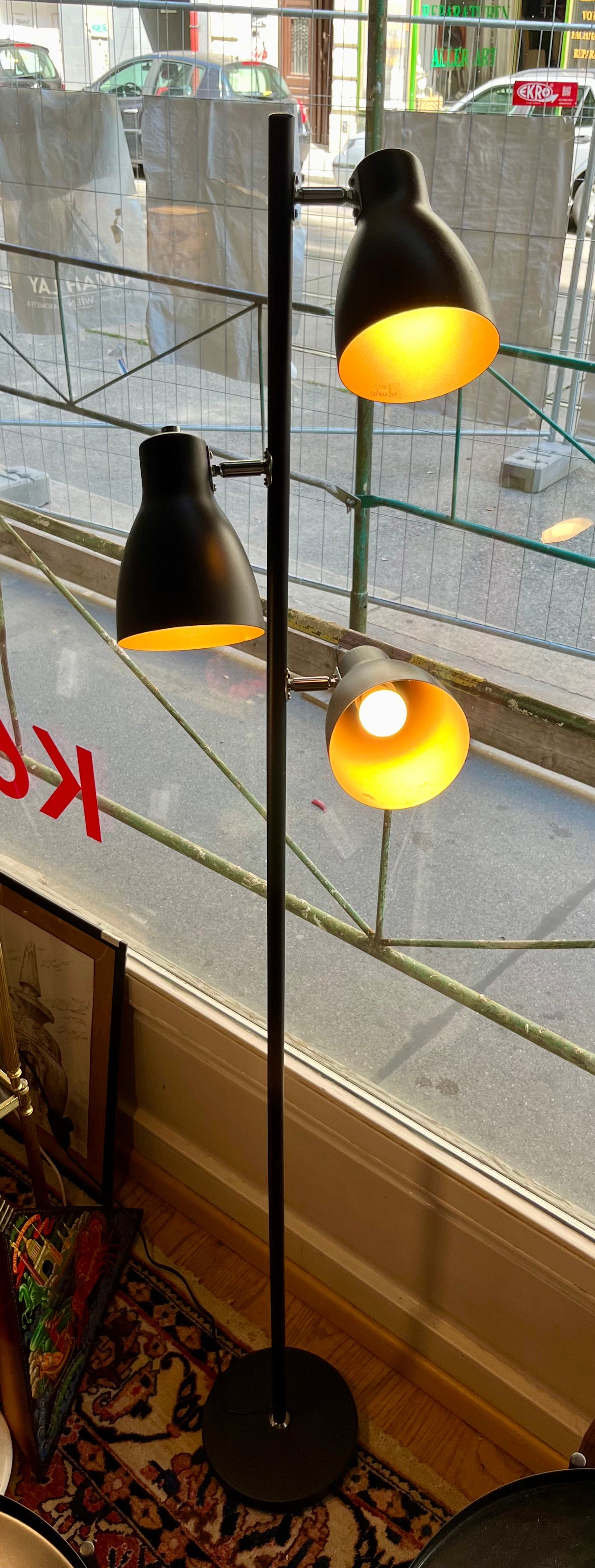 Vintage Stehlampe schwarz