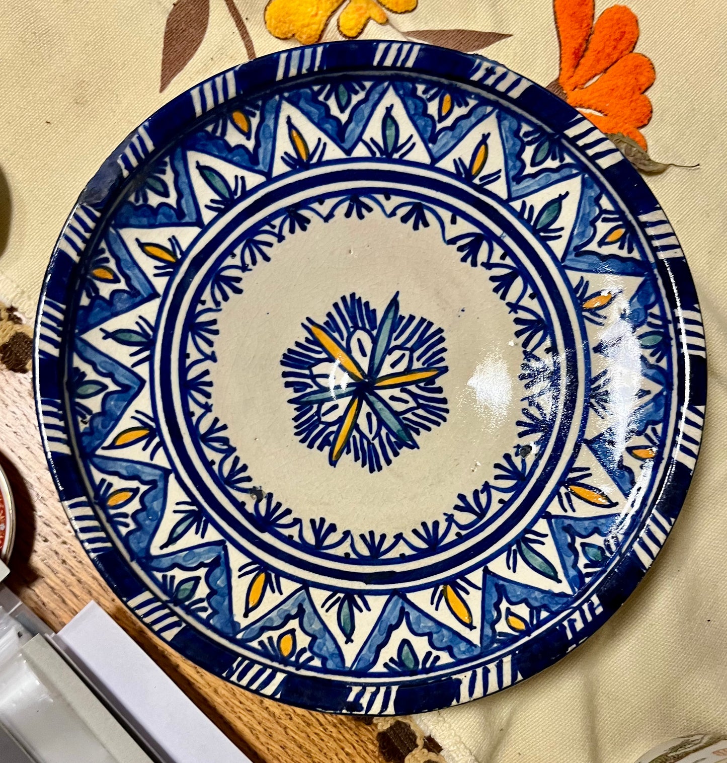 Vintage Zierteller Wand