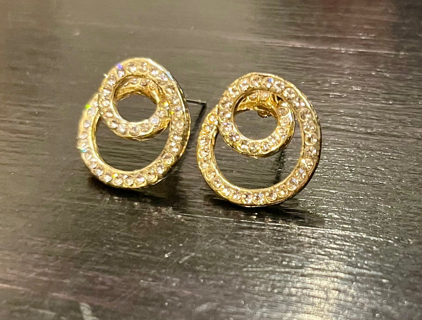 Vintage Ohrstecker circular