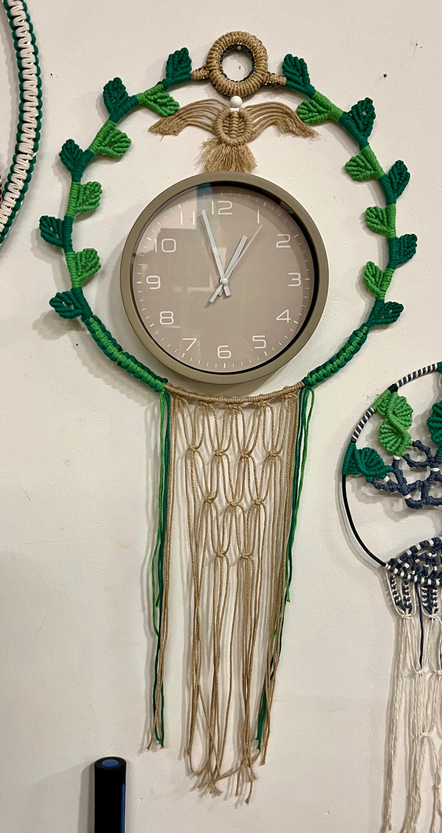 Wanduhr, ukrainischer Künstler