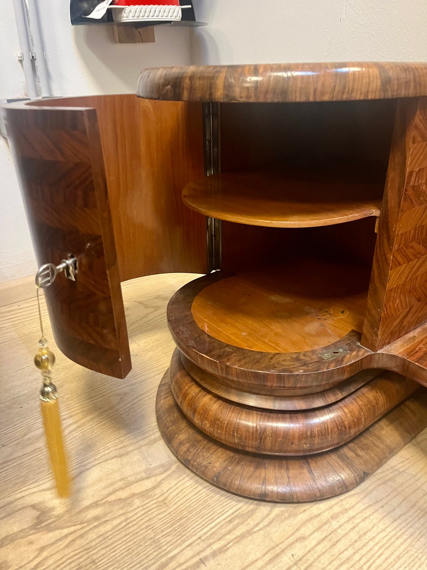 Vintage Ankleide Psyche