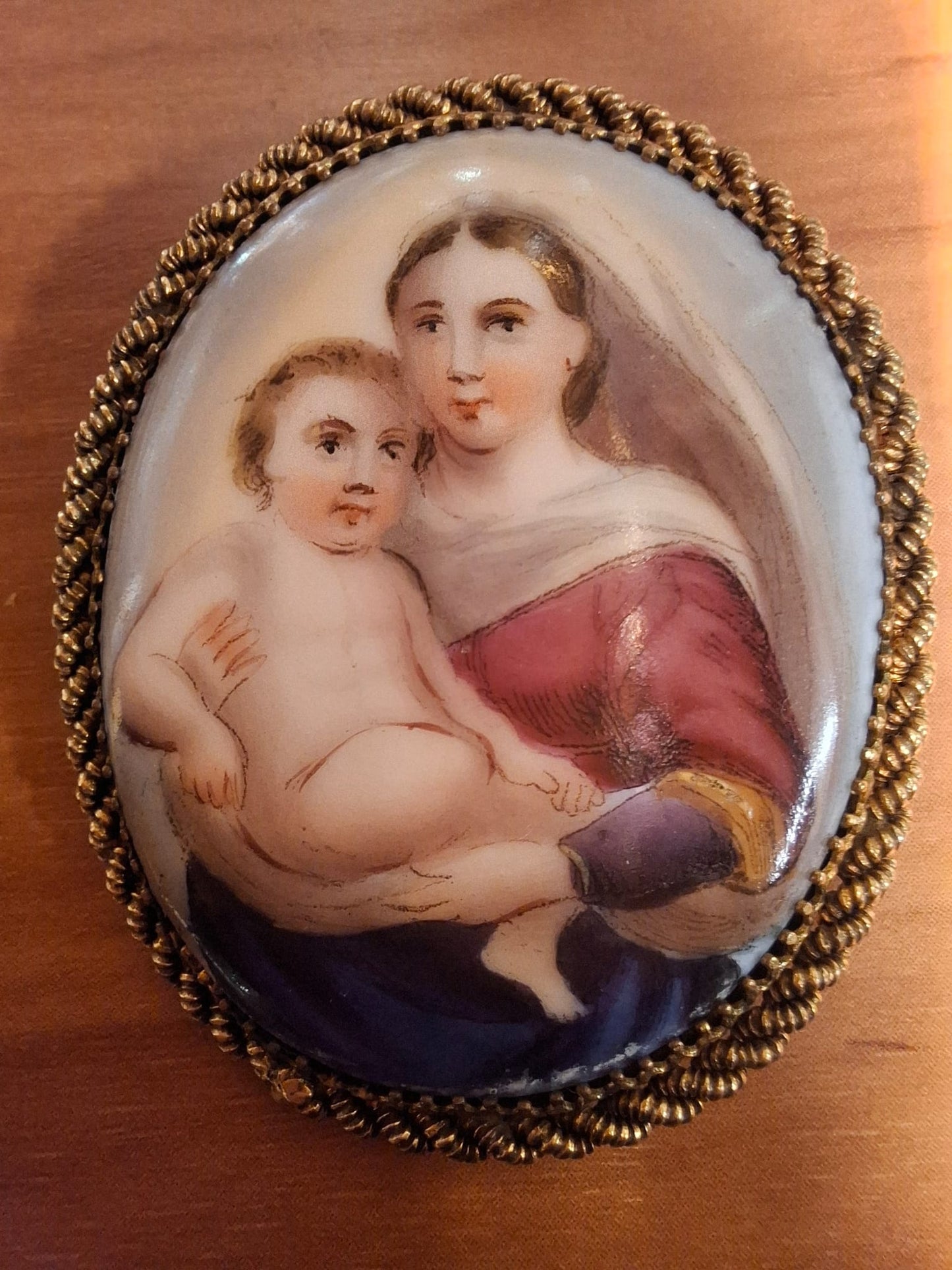 Handbemalte Brosche