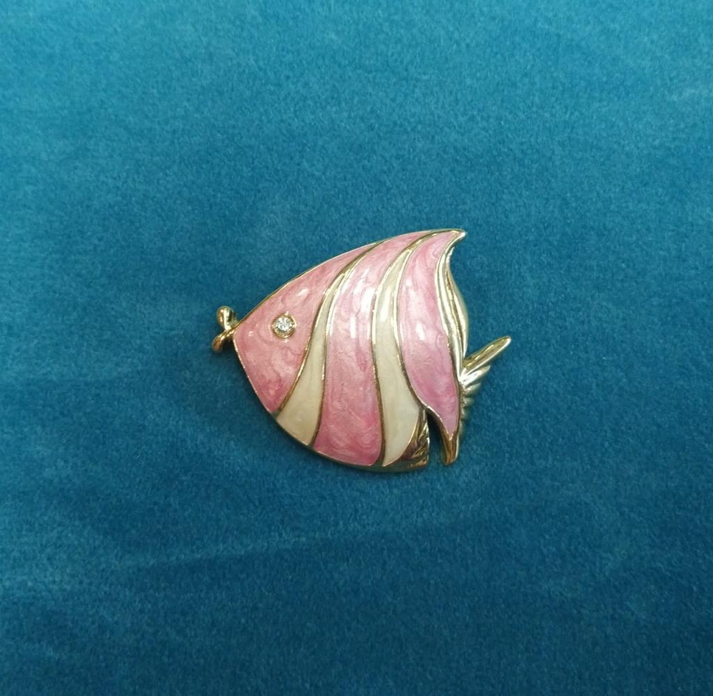 Vintage fischförmige Brosche