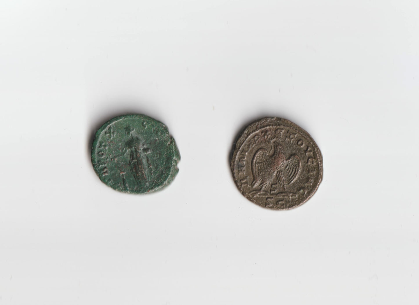 2 römische Münzen
