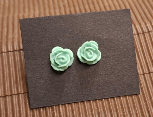 Mintgrüne Rosenohrringe