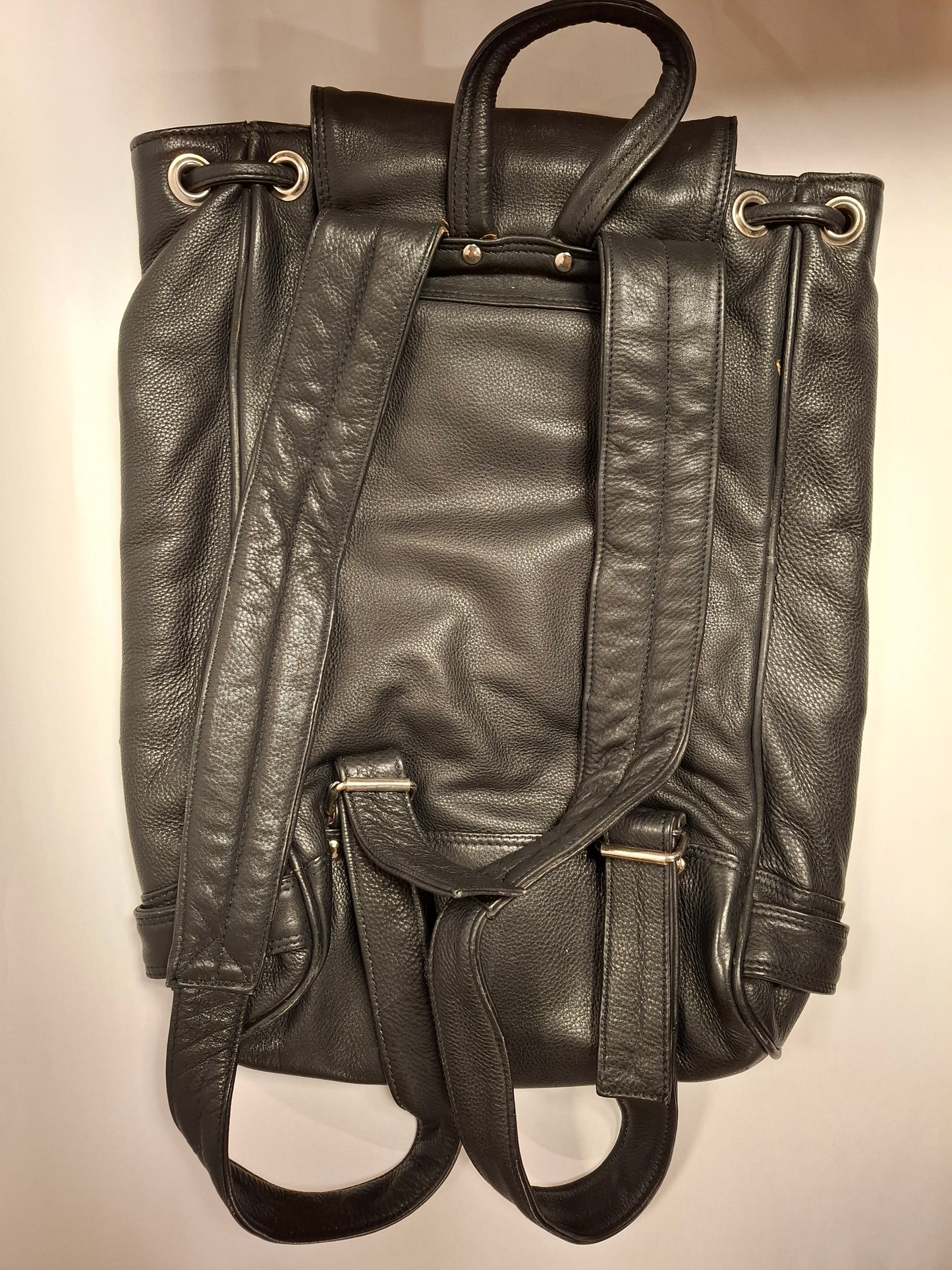 Vintage Leder-Bikerjacke Rucksack