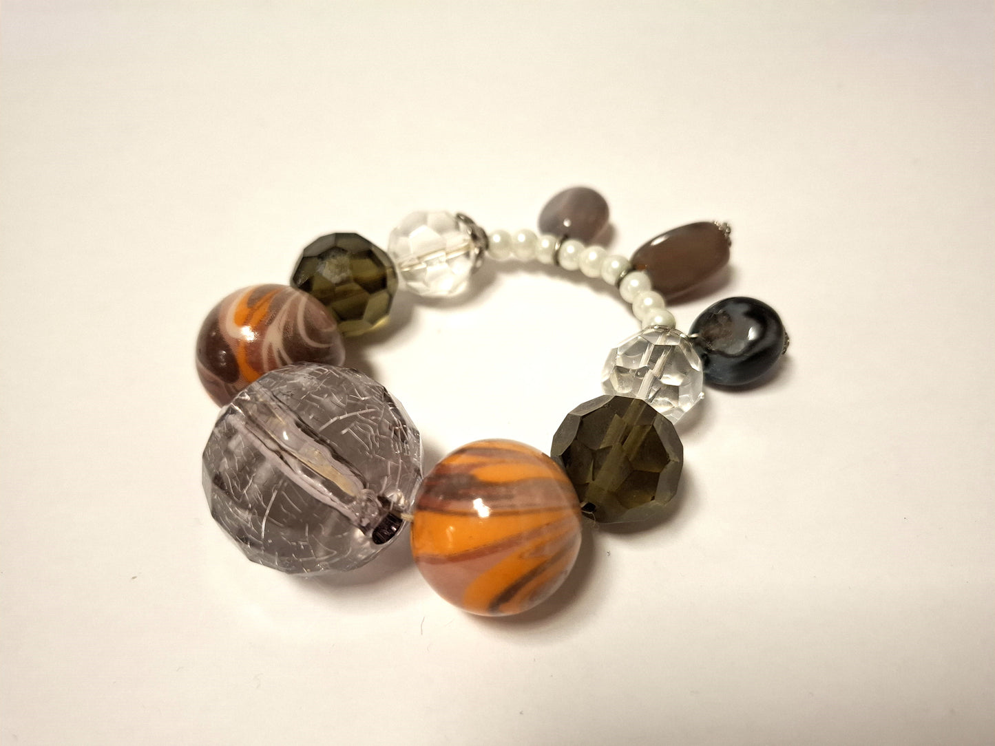 Ungewöhnliches Perlenarmband