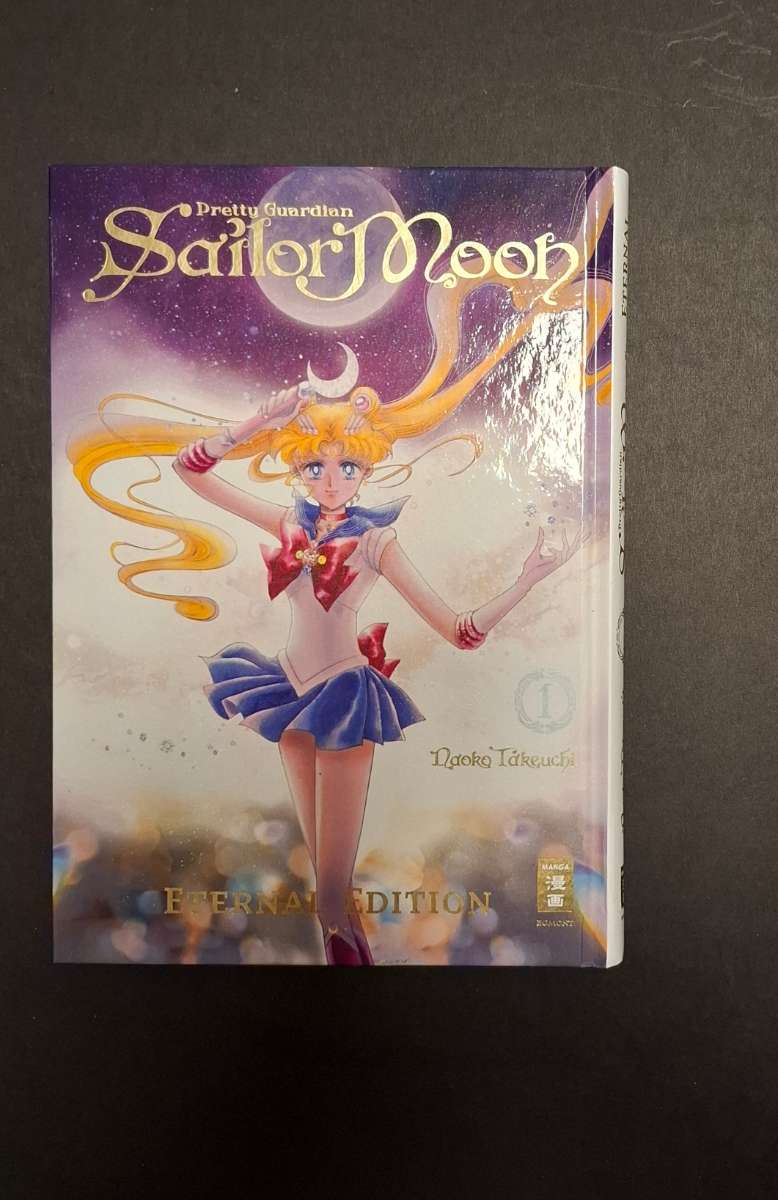 Pretty Guardian Sailor Moon Eternal Edition Buch