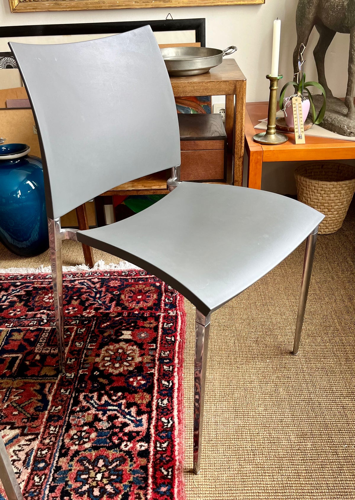 Desalto „Sand“ – grauer Designstuhl, Pocci & Dondoli