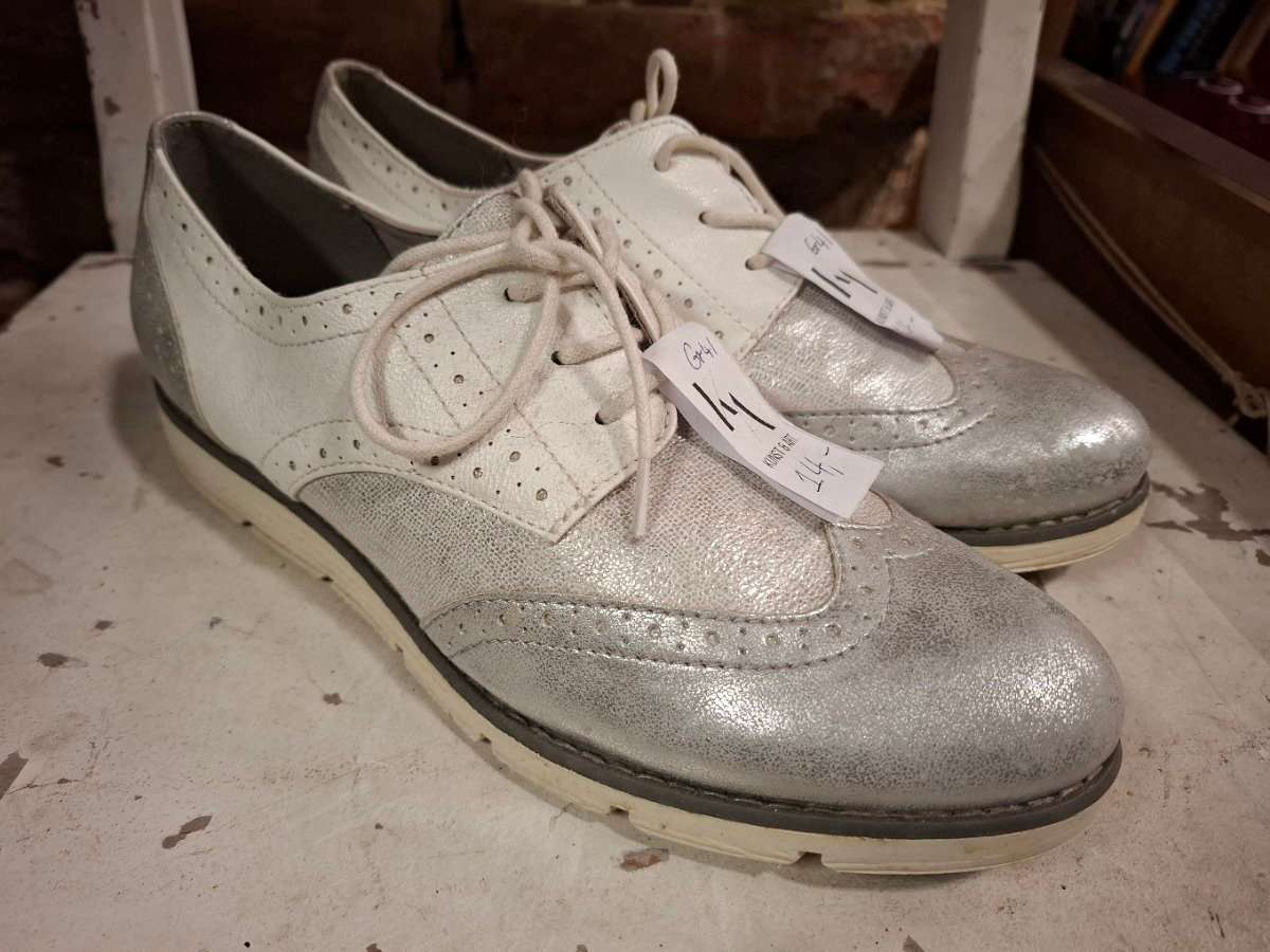 Lederschuhe Gr. 41