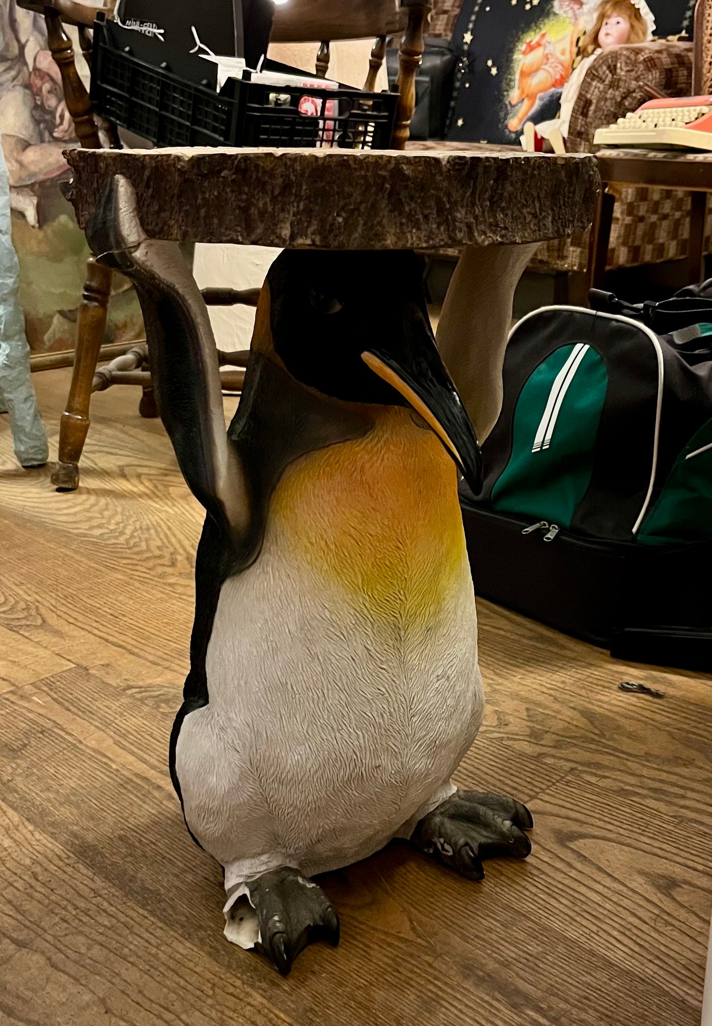 Vintage Beistelltischchen Pinguin