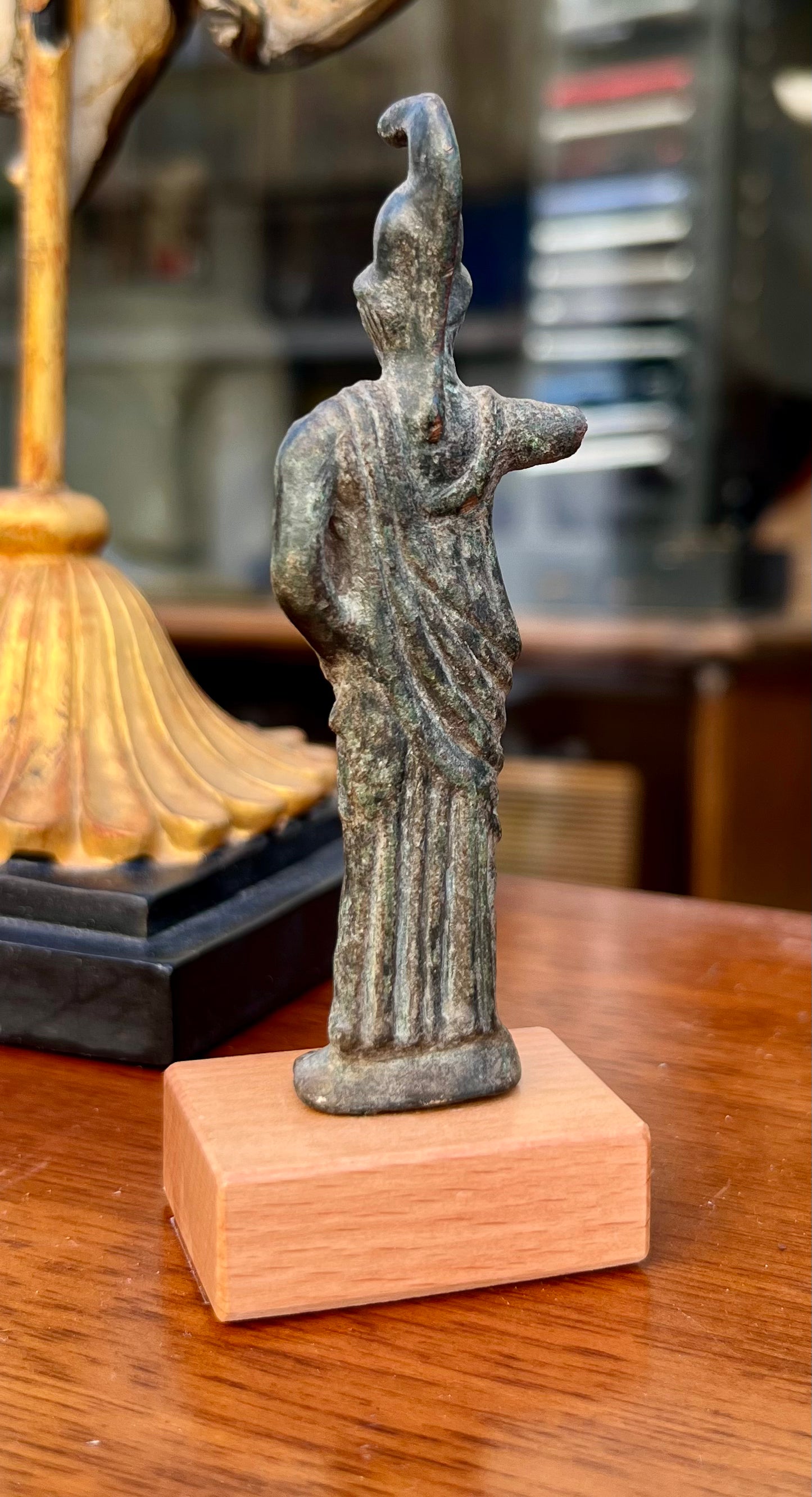 Römische Bronzestatuette der Minerva