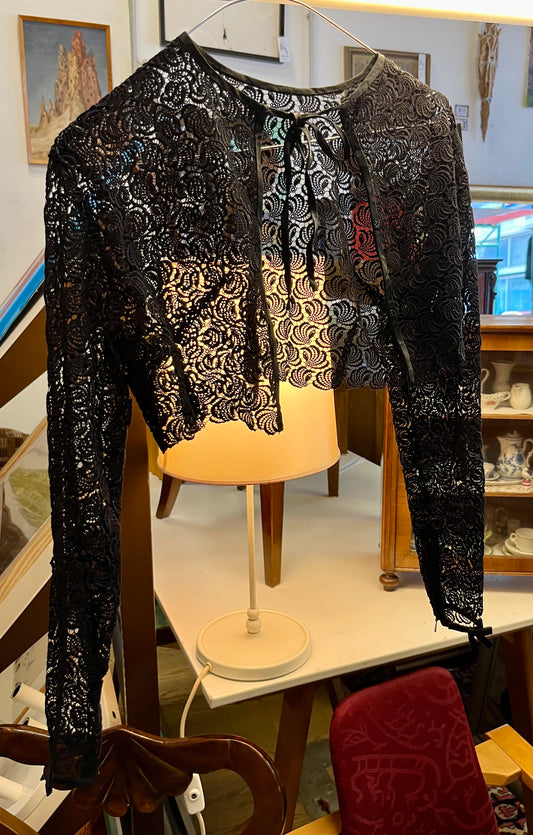 Vintage Spitzen-Bolero Schwarz – Langarm mit Schleife