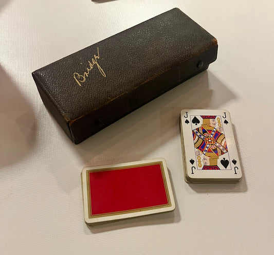 Vintage Bridge Spiel