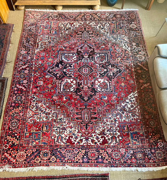 Großer Heriz-Perserteppich, 243 × 315 cm