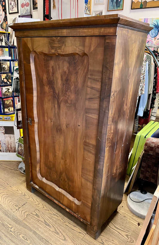 Vintage Vollholzschrank