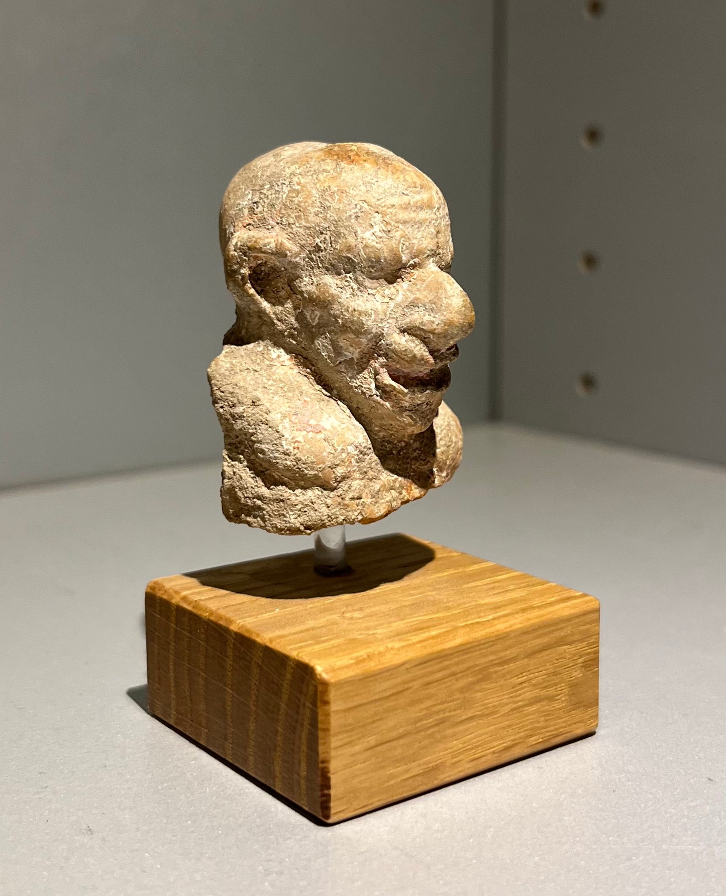 Hellenistisch Groteskenköpfchen