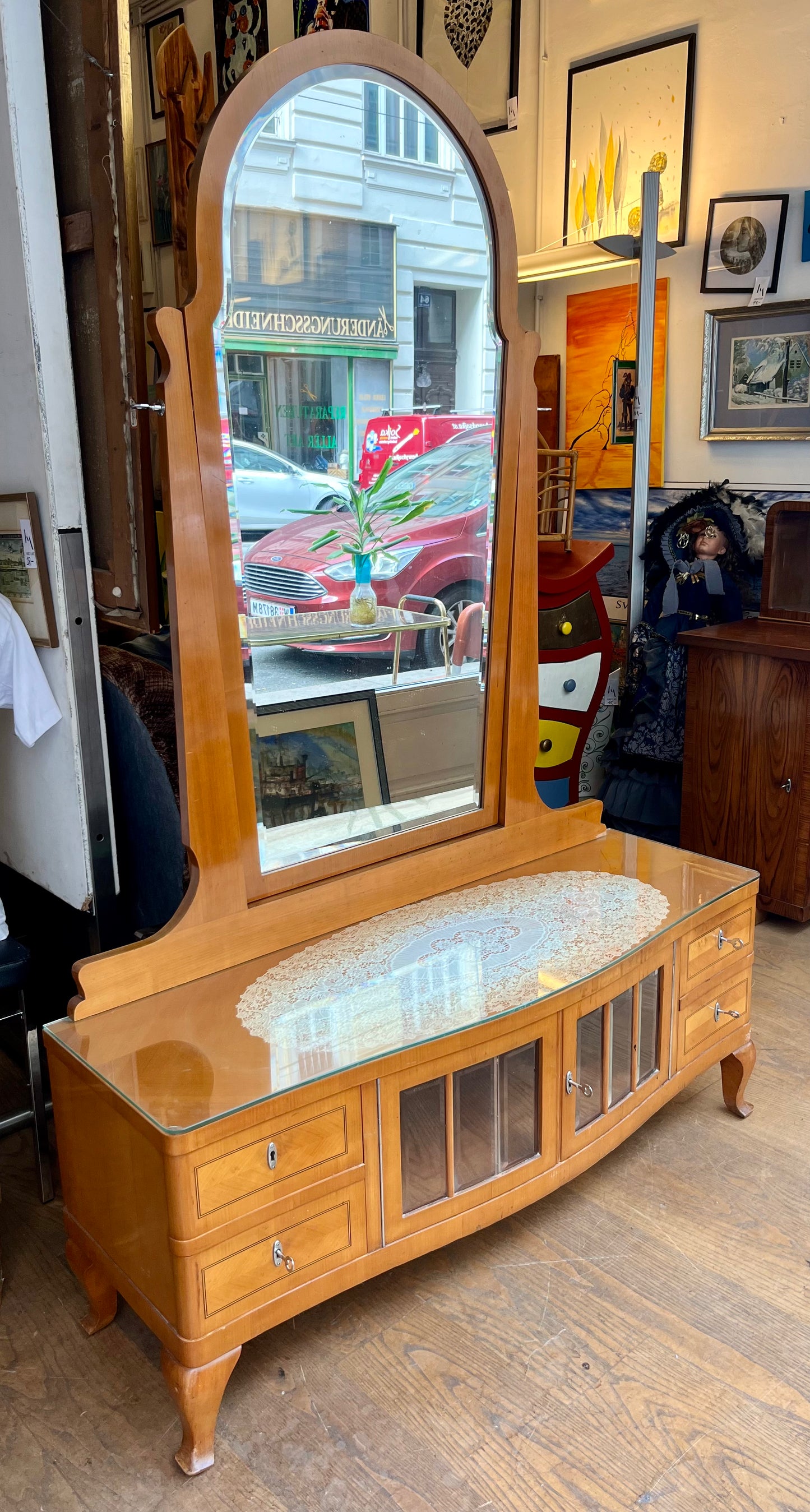 Vintage Spiegel Kommode elegant