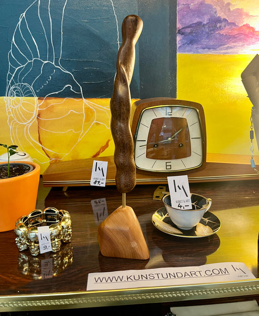 Massagestab Skulptur Unikat gesockelt