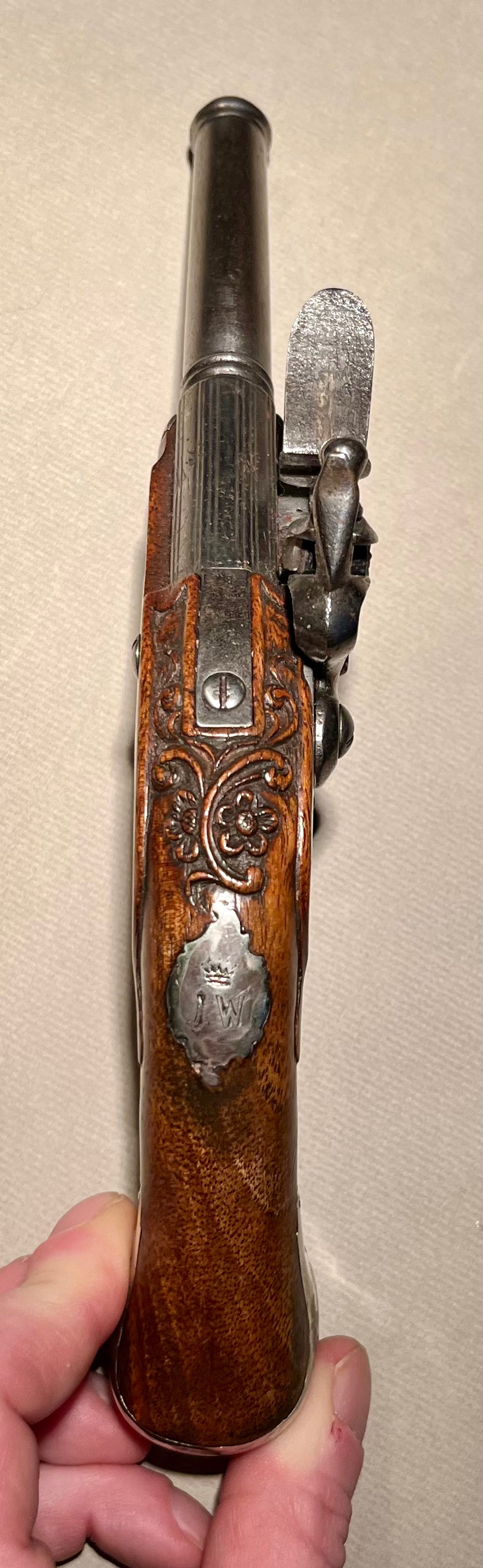 Steinschloss Reisepistole mit Silberbeschlägen, Adelsmonogramm, Frankreich um 1780