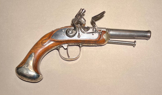 Steinschloss Reisepistole mit Silberbeschlägen, Adelsmonogramm, Frankreich um 1780