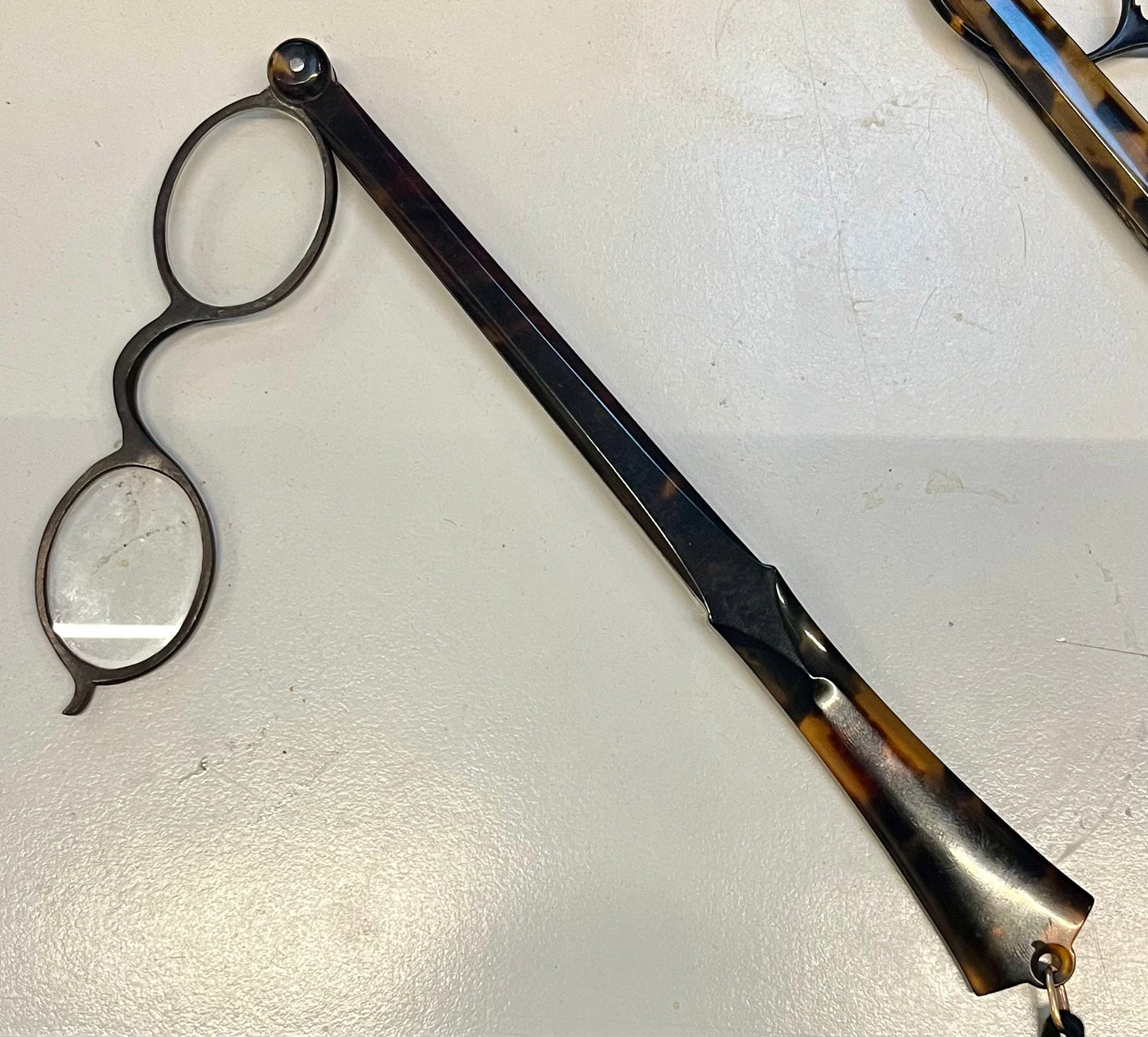 Antike Lorgnette, antike Brille