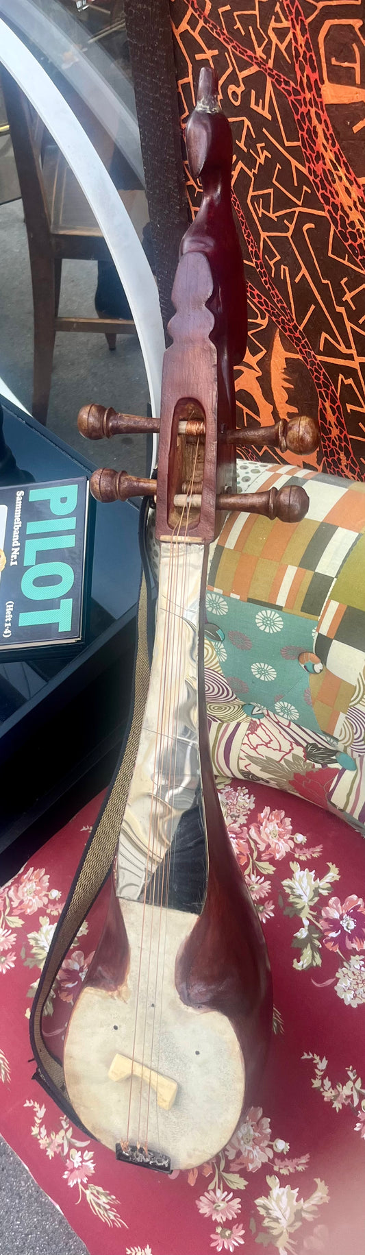Vintage Zupfinstrument
