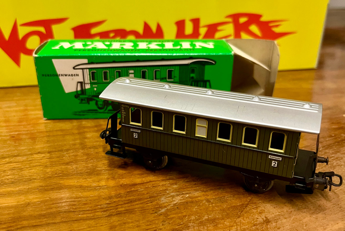Märklin Personenwagen 2. Klasse – Vintage Abteilwagen Spur H0 mit Originalverpackung