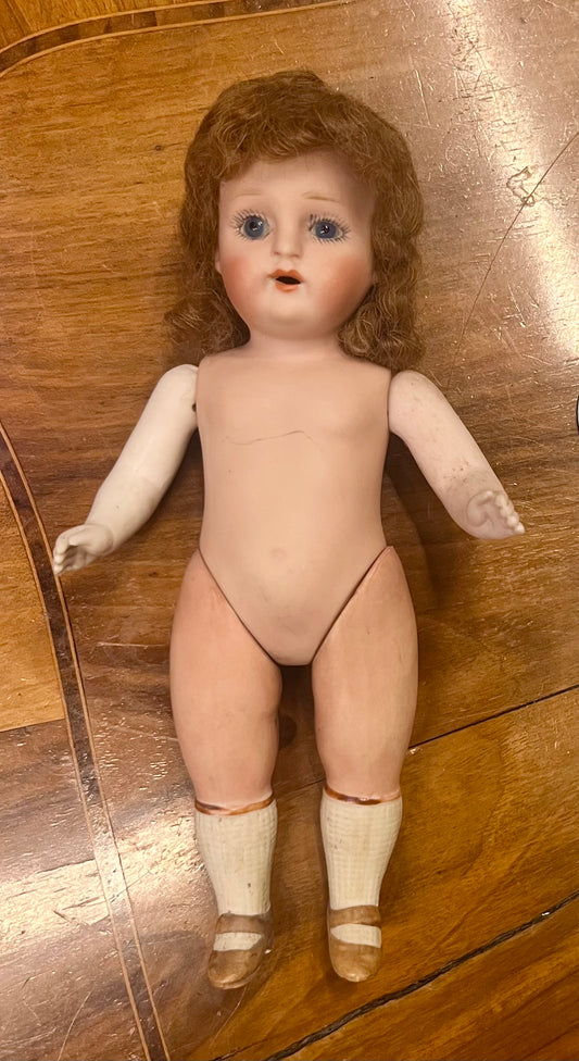 Vintage Biskuit Porzellan Puppe mit Echthaarperücke