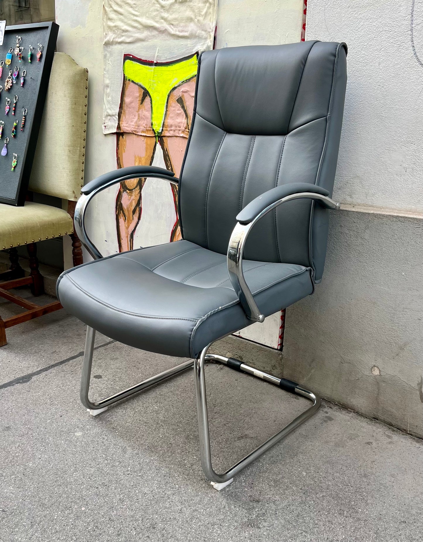 Vintage Freischwinger