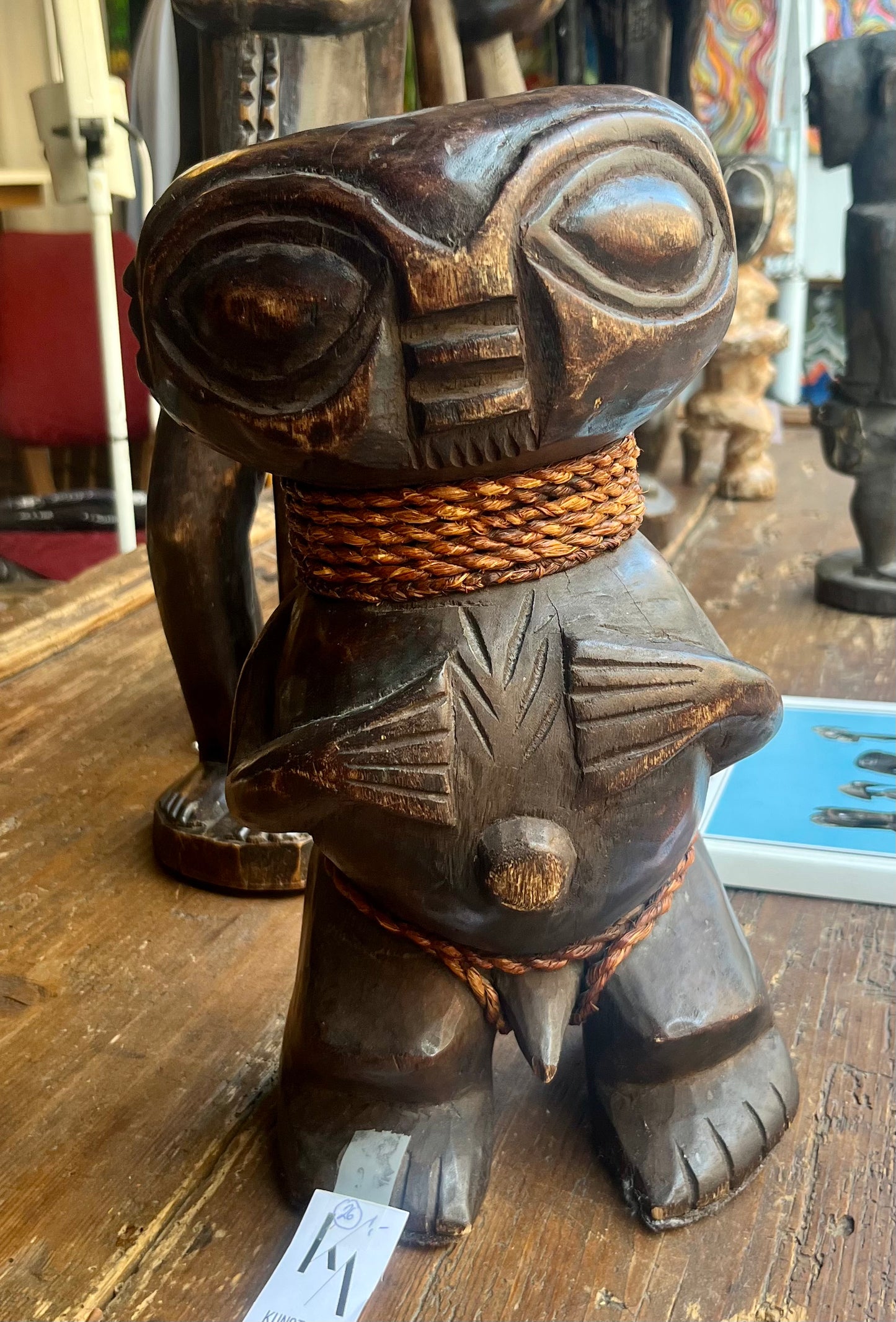 Statuette