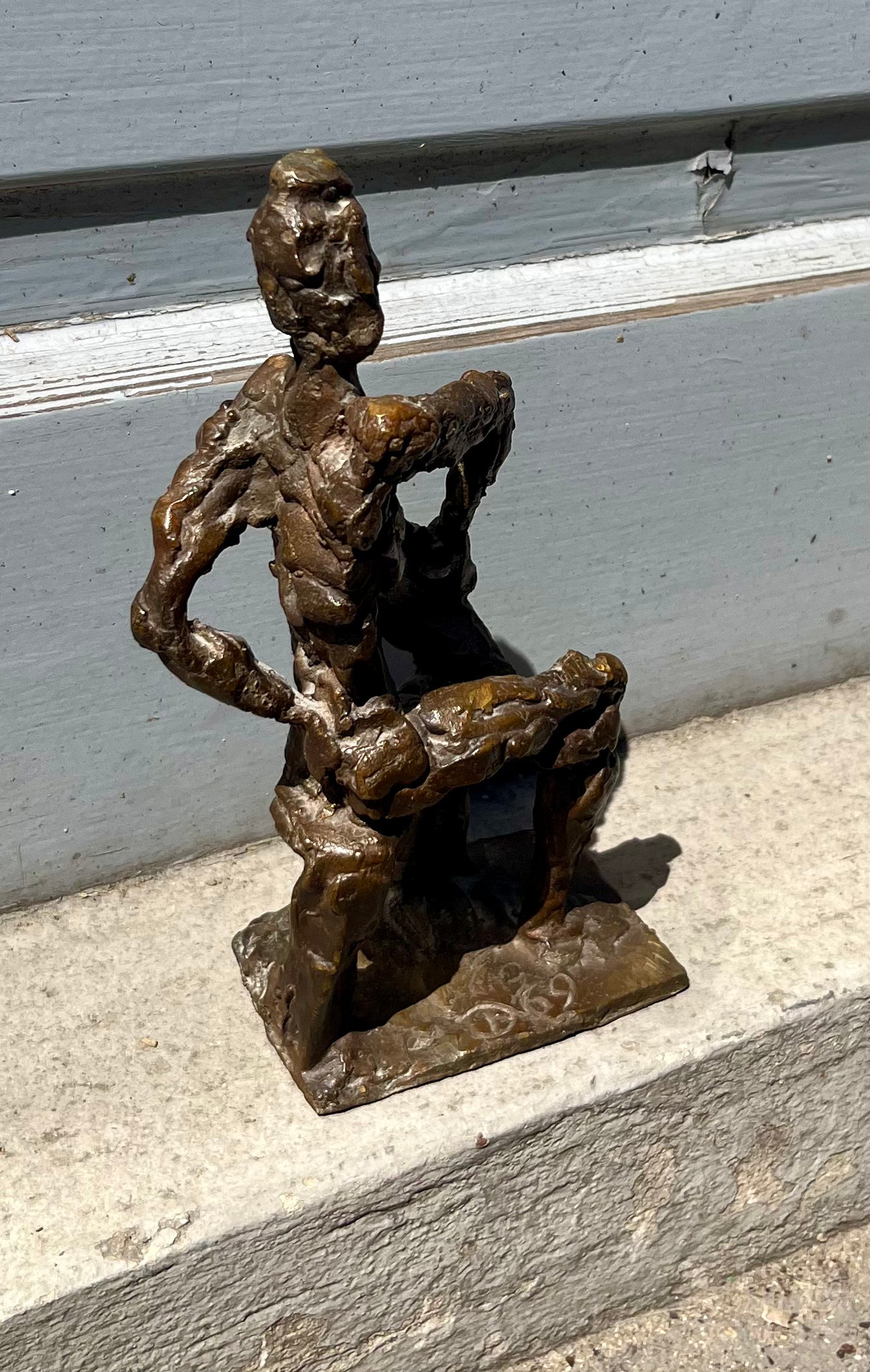 Oskar Bottoli, Bronzestatuette Sitzender 1/7