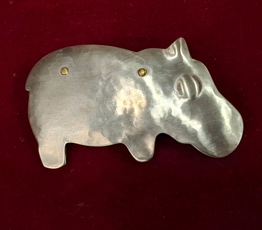 VINTAGE Hippo Brosche Signiert D.H