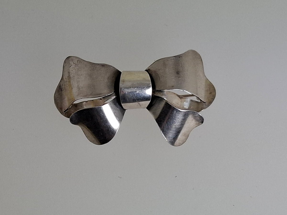Vintage Silver Bow Brooch, circa 1940s–1950s