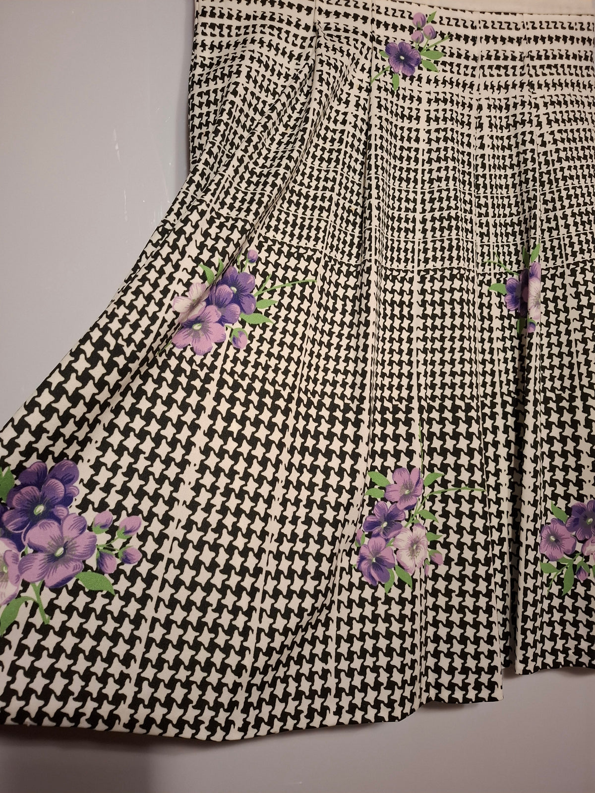 1960s–70s Vintage A-Line Skirt | Houndstooth & Floral Print