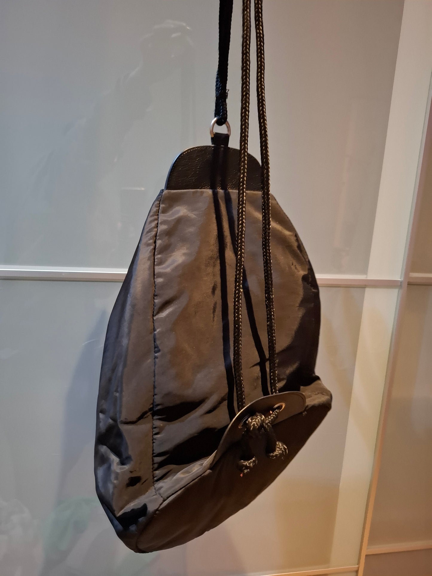 Schwarzer Rucksack von Monki
