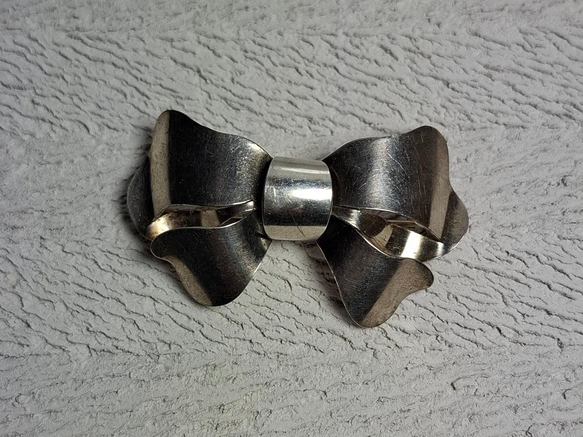 Vintage Silver Bow Brooch, circa 1940s–1950s