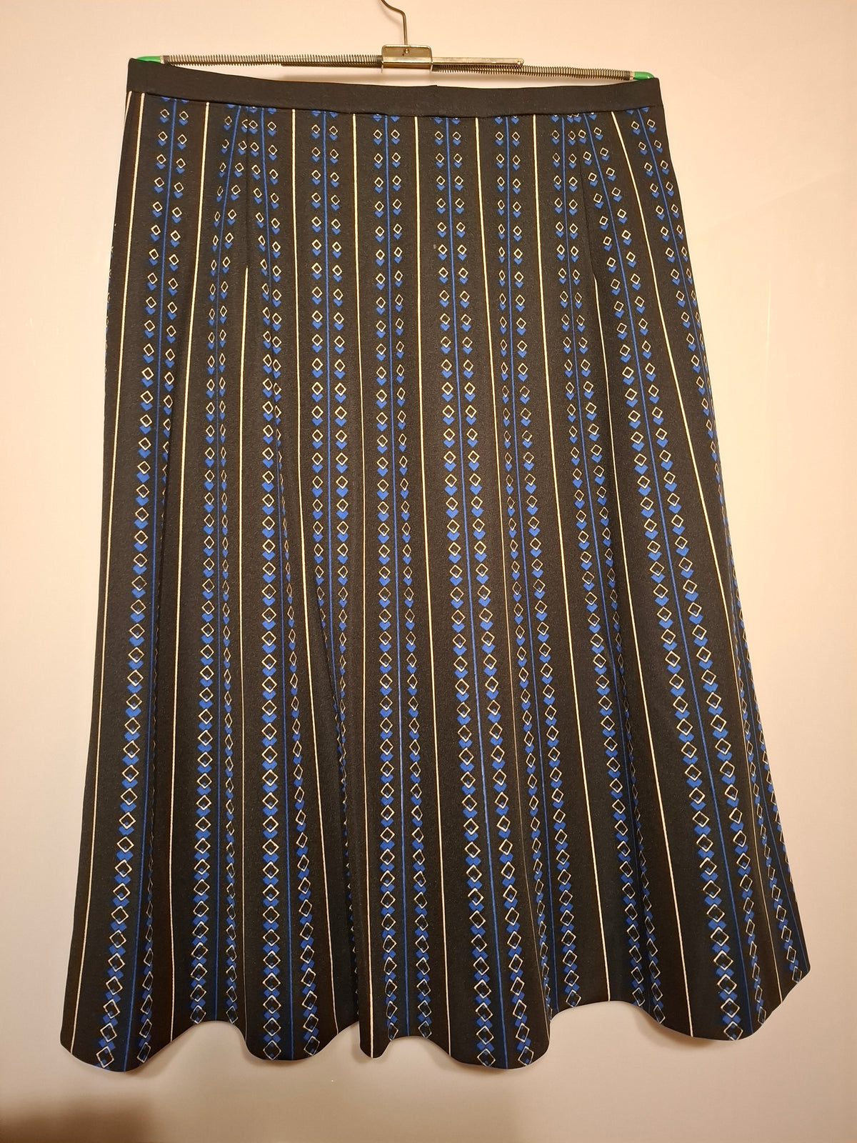 Vintage A-Line Skirt — Blue & Beige Pattern, Excellent Condition