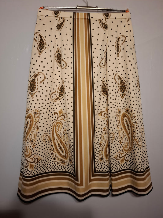 Vintage paisley a line skirt